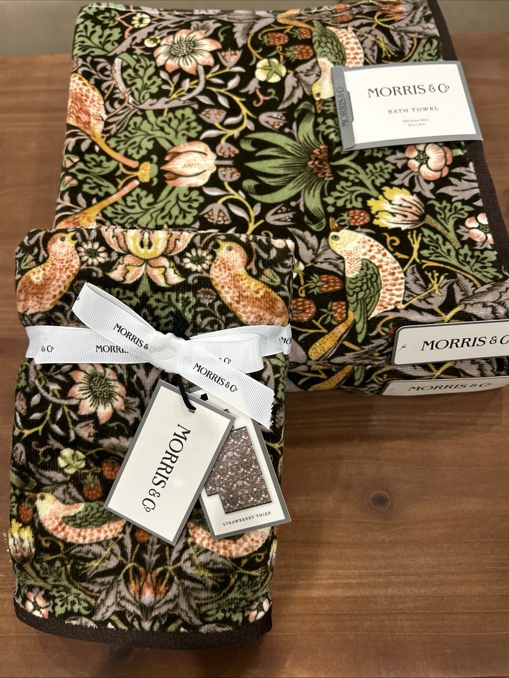 Morris & Co. 4 Pc Set Velour Towels 2 Bath 2 Hand Strawberry Thief Espresso  NWT
